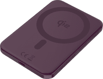 BlueBuilt Draadloze Powerbank met Qi2 en MagSafe 5.000 mAh met Snelladen 20 Watt Rood 5.000 mAh Powerbank