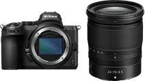 Nikon Z5 + Nikkor Z 24-70mm f/4 S Camera met microfoonaansluiting