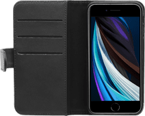 BlueBuilt Apple iPhone SE 2020 2-in-1 Case Leer Zwart BlueBuilt telefoonhoesje