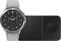 Samsung Galaxy Watch4 Classic 46 mm Zilver + Draadloze Oplader DUO Pad 9W Zwart Samsung Galaxy Watch4 Classic