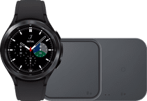 Coolblue Samsung Galaxy Watch4 Classic 42 mm Zwart + Duo Draadloze Oplader 15W Zwart aanbieding