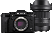 Fujifilm X-T5 Zwart + Sigma 18-50mm f/2.8 DC DN Contemporary Camera met microfoonaansluiting