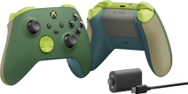 Xbox Series X en S Wireless Controller Remix Sustainable + Play & Charge Kit Xbox Controllers