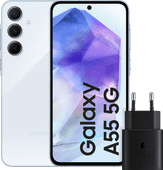 Samsung Galaxy A55 256GB Lichtblauw 5G + Samsung 25 Watt Snellader Zwart Samsung telefoon uit 2024