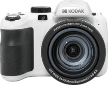 Kodak AZ425 White Camera for traveling