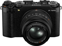 Fujifilm X-M5 Zwart + XC 15-45mm f/3.5-5.6 OIS PZ Digitale camera met 4K