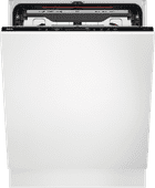 AEG FSE77728P GlassCare dishwasher with time remaining floor projection