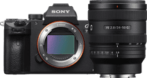 Sony A7 III + FE 24-50mm f/2.8 G Systeemcamera aanbieding