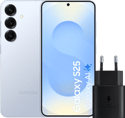 Coolblue Samsung Galaxy S25 128GB Lichtblauw 5G + Samsung Oplader 25 Watt Zwart aanbieding