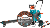 Gardena Premium SuperFLEX 30m CleverRoll M Lage Sproeierpakket Tuinslang met een sproeier