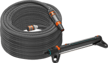 Gardena Textielslang Liano Set 30m Spuit + Gardena Zwenksproeier AquaZoom M Tuinslang met een sproeier