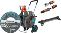 Gardena Classic 1/2 50 Meter CleverRoll L Easy Large Sproeierpakket Tuinslang met een sproeier