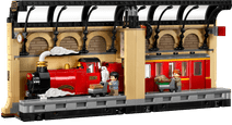 LEGO Harry Potter Book Nook: Hogwarts Express 76450 LEGO