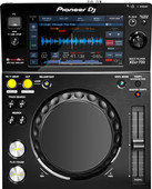 Pioneer XDJ-700 DJ controller
