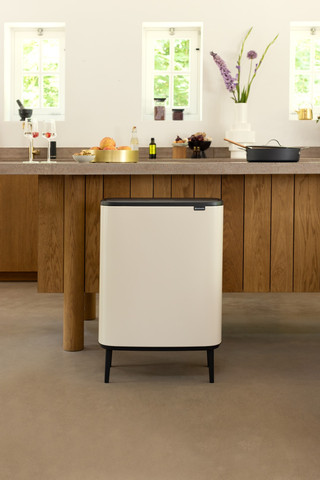 Brabantia Bo Touch Bin Hi Prullenbak 2 x 30 liter Soft Beige