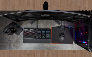 Corsair Ironclaw RGB Gaming Muis