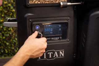 Pitboss Competition Series 1600 Titan