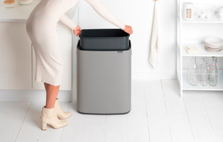 Brabantia Bo Touch Bin 60 Liter Mineral Concrete Grey