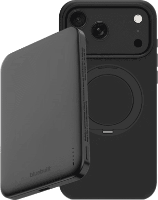 BlueBuilt MagSafe Hoesje met Standaard iPhone 18 Pro Max Zwart + Powerbank 5.000 mAh Grijs