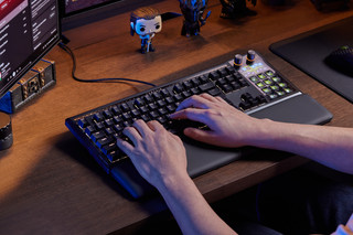 CORSAIR GALLEON 100 SD Gaming Keyboard QWERTY