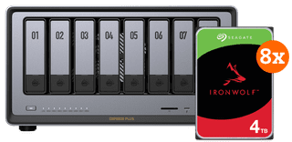 UGREEN NASync DXP8800 Plus + Seagate Ironwolf 8TB 4-Pack