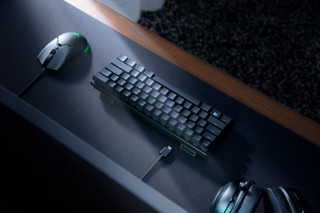 Razer Huntsman Mini Gaming Toetsenbord (Optisch Rood) Zwart QWERTY