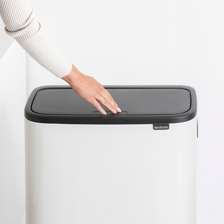 Brabantia Bo Touch Bin Hi Trash Can 60L with Plastic Inner Bucket - White