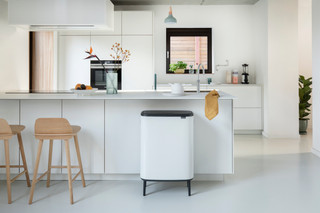 Brabantia Bo Touch Bin Hi Trash Can 60L with Plastic Inner Bucket - White