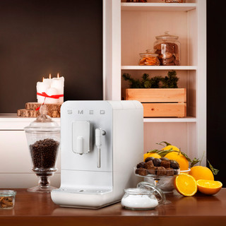 SMEG BCC12WHMEU Wit