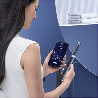 Oral-B iO 9 Holiday Edition met extra opzetborstels