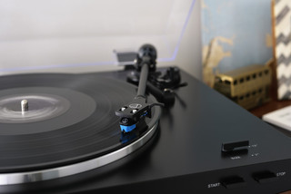 Audio-Technica AT-LP3XBT Zwart