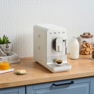 SMEG BCC12WHMEU Wit