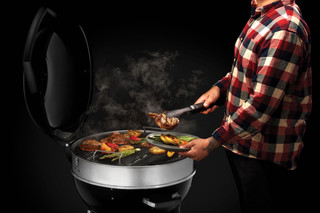 Napoleon Pro Kettle 57 cm