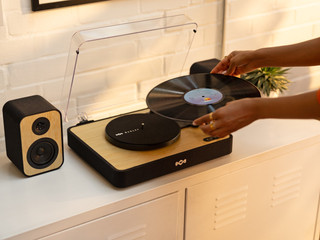 House of Marley Revolution BT met speakers