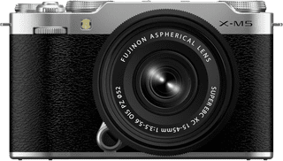 Fujifilm X-M5 Silver + XC 15-45mm f/3.5-5.6 OIS PZ