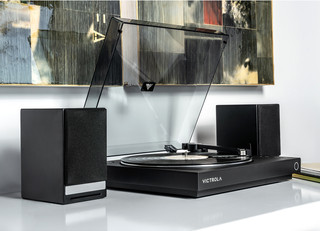 Victrola Automatic Zwart