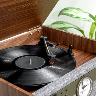 Victrola Century Signature Bruin