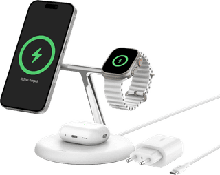Belkin Boost Charge Pro MagSafe en Qi2 3-in-1 Draadloze Oplader 15W met Standaard Wit
