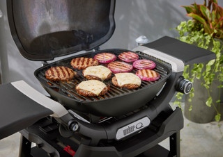 Weber Q1200N met Onderstel