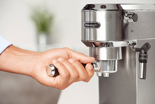 De'Longhi EC685.M Dedica Zilver