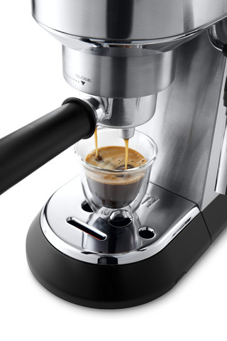 De'Longhi EC685.M Dedica Zilver