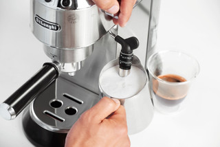 De'Longhi EC685.M Dedica Zilver