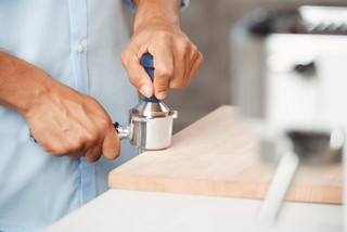 De'Longhi EC685.M Dedica Zilver