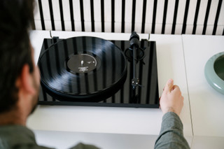 Pro-Ject E1.2 Black