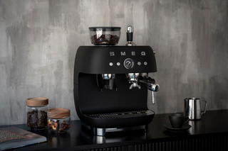 SMEG EGF03BLMEU Mat Zwart