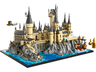LEGO Harry Potter Kasteel Zweinstein en Terrein 76419