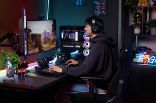 Corsair SKIFF 100 RGB Gaming Toetsenbord Qwerty