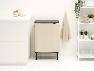 Brabantia Bo Touch Bin Hi Prullenbak 2 x 30 liter Soft Beige