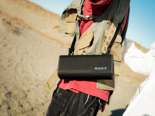 Sony PS-LX3BT Zwart + Sony ULT Field 3