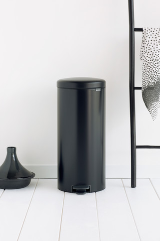 Brabantia NewIcon Pedaalemmer 30 Liter Matt Black